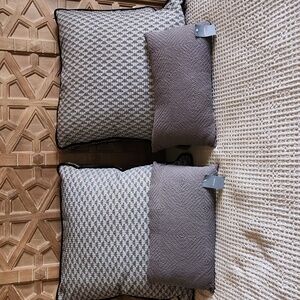 NWT pair of cotton lumbar pillows